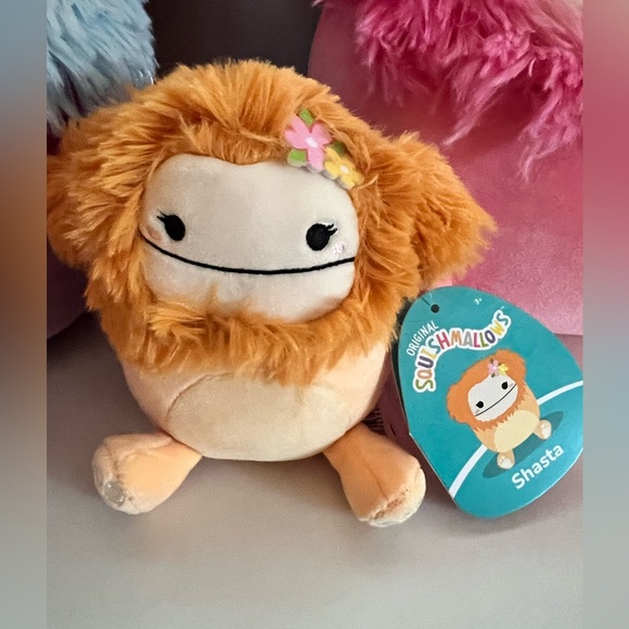 Squishmallows Other - Shasta Bigfoot squishmallow 5” nwt